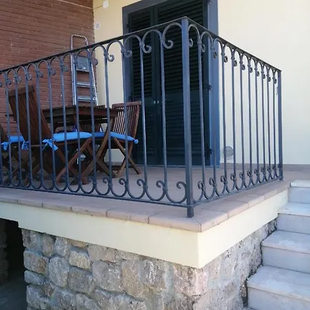 Villino La Grotta Apartamento *